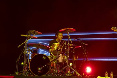 FARO, PORTUGAL: 6 Eylül 2024 - Müzik sanatçısı Papillon, Portekiz 'in Faro kentinde düzenlenen büyük bir festival olan F festivalinde sahne aldı..