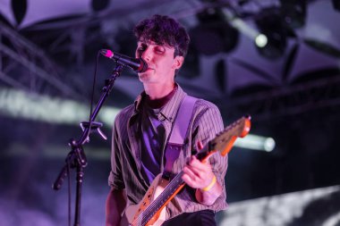 FARO, PORTUGAL: 6 Eylül 2024 - Glockenwise, Portekiz 'in Faro kentinde düzenlenen büyük bir festival olan F festivalinde müzik sanatçısı.