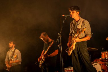 FARO, PORTUGAL: 6 Eylül 2024 - Glockenwise, Portekiz 'in Faro kentinde düzenlenen büyük bir festival olan F festivalinde müzik sanatçısı.