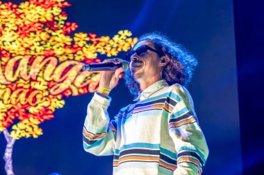 FARO, PORTUGAL: 6 EPTEMBER, 2024 - Müzik sanatçısı Manga Limao, Portekiz 'in Faro kentinde düzenlenen büyük bir festival olan F festivalinde sahne aldı..