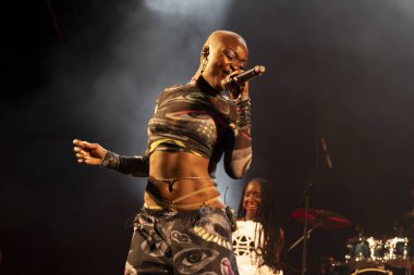 FARO, PORTUGAL: 7 Eylül 2024 - Müzik sanatçısı Pongo, Portekiz 'in Faro kentinde düzenlenen büyük bir festival olan F festivalinde sahne aldı..