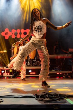 FARO, PORTUGAL: 7 Eylül 2024 - Müzik sanatçısı Pongo, Portekiz 'in Faro kentinde düzenlenen büyük bir festival olan F festivalinde sahne aldı..