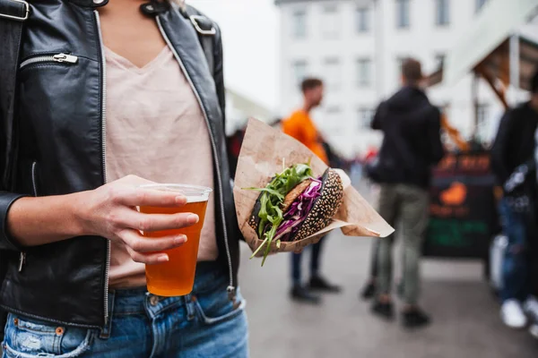 Close Woman Hands Holding Delicious Organic Salmon Vegetarian Burger Homebrewed — Stock Photo, Image