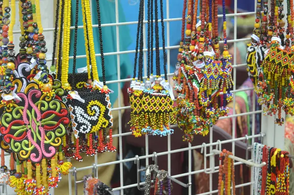 Dayak Traditional Craft Souvenirs Bazaar — Stock Photo, Image