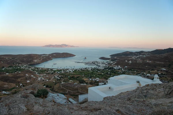 Pohled Záliv Livadi Chory Ostrově Serifos Řecku — Stock fotografie