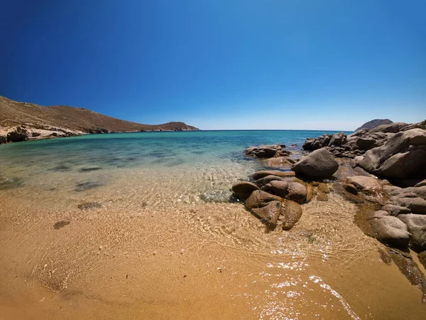 stock image View of the Kalo Ambeli beach on Serifos island in Greece