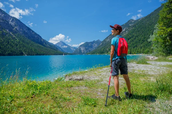 Hiker Alps Boy Backpacker Tourist Hiking Lake Alps Bavaria Germany — Stock Fotó