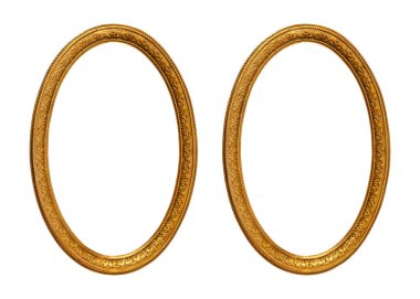 Oval boş şeffaf ahşap ve altın yaldızlı süslemeli çerçeve, beyaz arka planda izole
