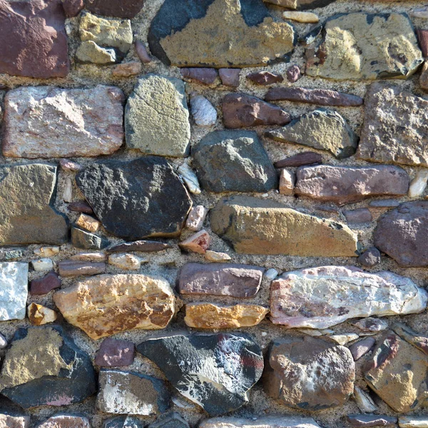 Sturdy Beige Purple Cut Stone Wall Good Backgrounds Seamless Lined — Stock Photo, Image