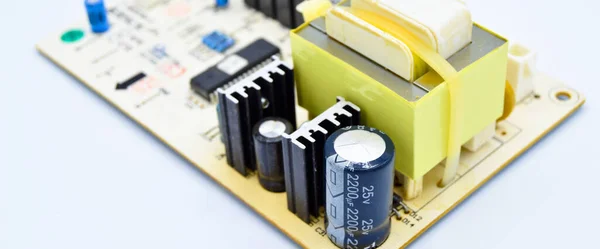 Carte Circuit Électronique Haute Technologie Isolée Sur Fond Blanc — Photo