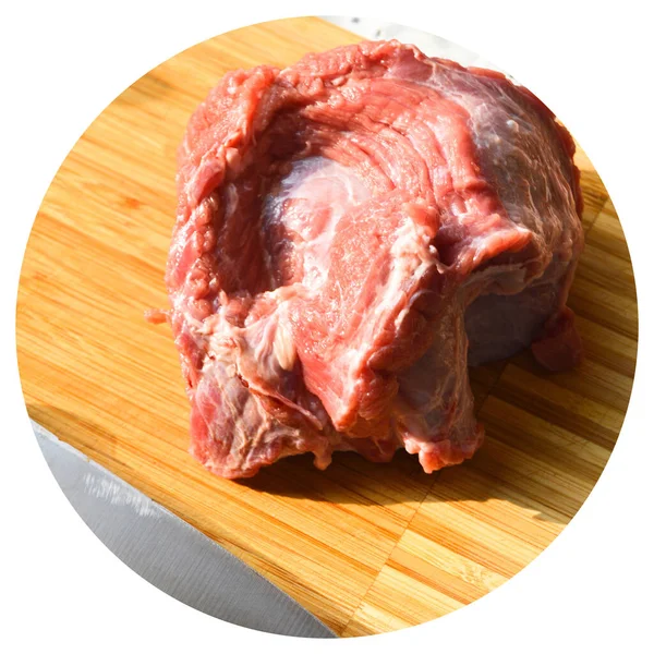 Czyste Bardzo Świeże Czerwone Surowe Mięso Krowy Ostry Nóż Desce — Zdjęcie stockowe
