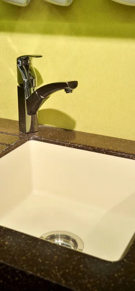 Interior Luxurious Modern Kitchen Ceramic Sink Tap — Stock Photo, Image