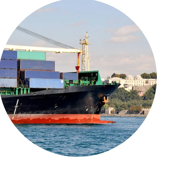 Velká Nákladní Loď Nákladní Loď Přepravující Kontejnery Provozující Mezinárodní Logistickou — Stock fotografie