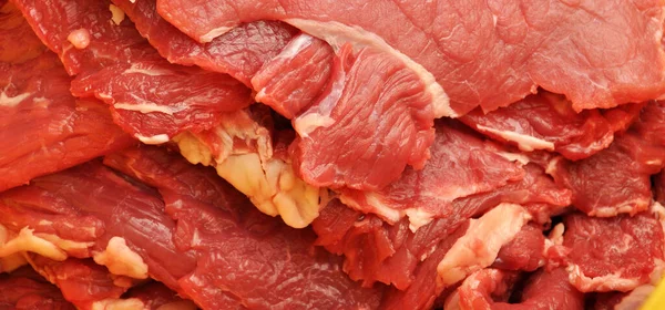 非常に新鮮な赤肉の牛肉 赤牛の肉のテクスチャをきれいにする — ストック写真