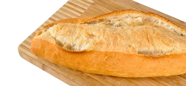 Frisch Gebackenes Nahrhaftes Und Goldfarbenes Brot Auf Einem Bambusschneidebrett — Stockfoto