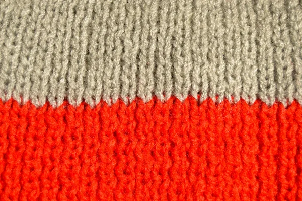 ウールで作られたパターン生地 手作りニット生地赤とグレーウールの背景テクスチャ — ストック写真