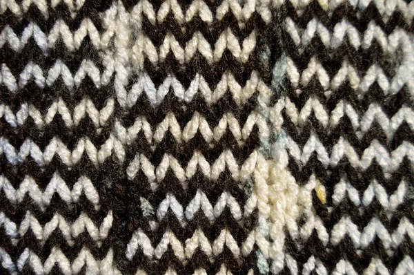 ウールで作られたパターン生地 手作りニット生地白茶色のウールの背景テクスチャ — ストック写真