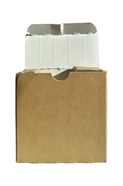Béžová Obdélníková Kartonová Krabice Otevřeným Víkem Vlnité Lepenky Izolované Bílém — Stock fotografie