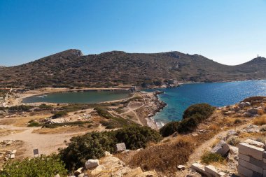 Anadolu 'nun en eski antik kentlerinden biri olan Knidos kalıntıları, şimdi 26 Haziran 2023' te bir açık hava müzesi olan Türkiye Mugla Datca 'ya ziyaret edilebilir.