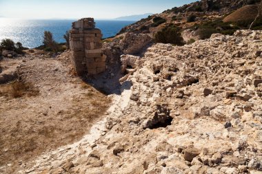 Anadolu 'nun en eski kentlerinden biri olan Knidos antik kentinde müzik konserlerinin düzenlendiği tiyatro harabeleri, 26 Haziran 2023