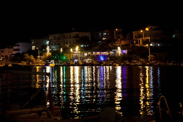 Люди Едят Веселятся Ночных Пляжных Ресторанах Центре Турецкого Города Мугла — стоковое фото