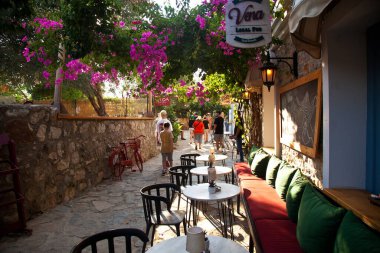 Benzersiz mimarisi ve turistik gezileri ile Eski Datca caddeleri, Mugla Datca Turkey, 29 Haziran 2023
