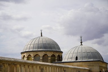 Selimiye Camii 'nin çevresindeki eski binalar, Mimar Sinan tarafından 1575 yılında inşa edilmiş, 16 Eylül 2023 Türkiye Edirne