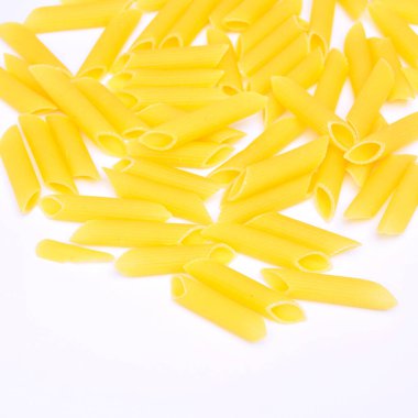 Çiğ taze ve sağlıklı kuru makarna ayak arka planı.