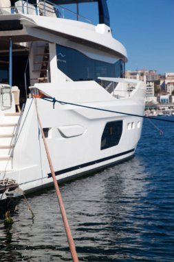 Türkiye 'nin tek ve en büyük deniz fuarı olan Bosphorus Boat Show, 26 Ekim - 03 Kasım 2024 tarihleri arasında MarinTurk İl Limanı Marina Pendik' te düzenlendi.