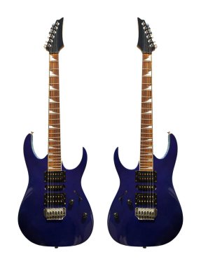 İki elektro gitar, ahşap mavi ya da lacivert gövdeli, özel müzik aleti, beyaz arka planda izole edilmiş.