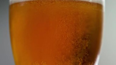 Makro Close 'da Temiz Bardak İçeceği İçiyorum. Alkol İçecekleri Kültür Festivali ya da Akan Soda ile Modern Parti. 