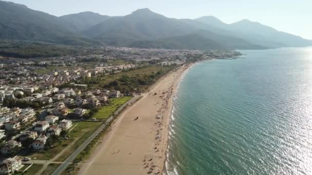Reisbestemmingen Zee Zand Strand Kusadasi Turkije Hoge Kwaliteit Beeldmateriaal — Stockvideo