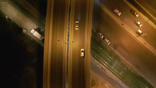 Gece Şehir Yollarının Tepesinde Hava Manzaralı Arabalar Var Geceleri Şehir — Stok video
