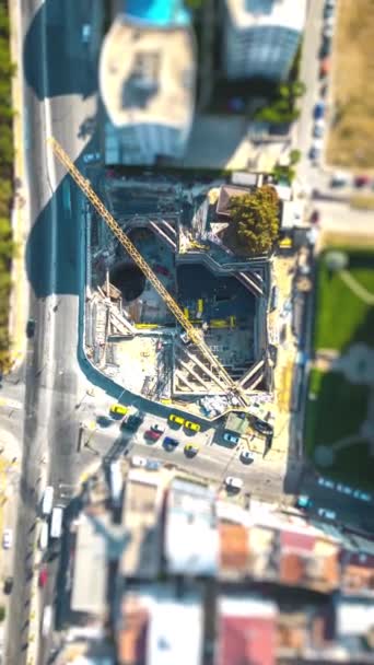Hyperlapse Time Lapse Construction Site Crane Car Traffic Transport City — Vídeos de Stock