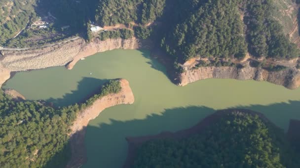 Aerial Drone Footage Top View Water Dam Reservoir Lake Generating — Vídeo de Stock