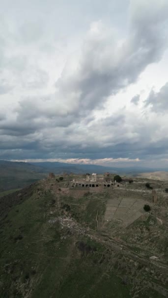 Acropolis Which Means Upper Town Has Most Important Remains Pergamon — Vídeos de Stock