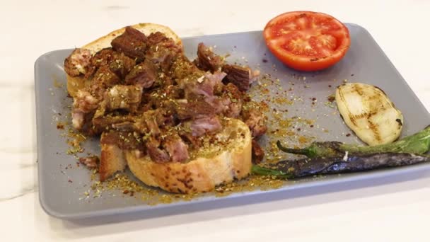 Kokorec Delicious Traditional Turkish Street Food High Quality Footage — Stockvideo
