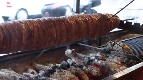 Yağlı Kokorec Fırında Pişirmek Için Sol Tarafa Akıyor Yüksek Kalite — Stok video