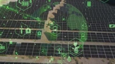 Güneş enerjisi ve teknoloji konsepti. Yenilenebilir enerji. Akıllı şebeke Yüksek kalite 4k görüntü