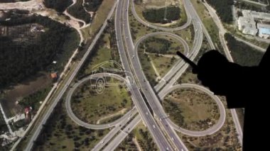 Akıllı Araçlar İletişim Ai Lojistik Otomatik Taşıma Aracı IoT GPS Takip Uydu Uydu 5G Akıllı Karayolları Trafik Kavşağı Trafik Veri Üçgenlemesi