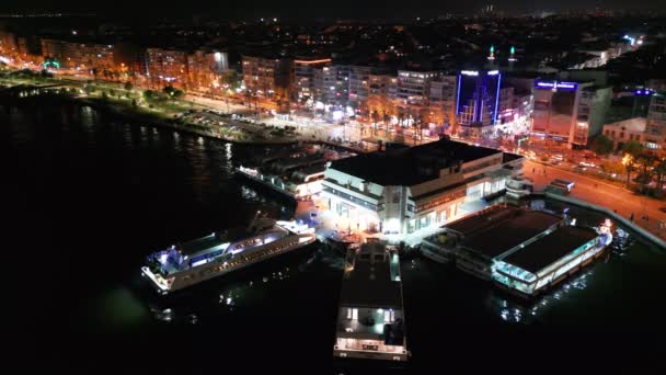 Izmir Karsiyaka Distrito Mar Balsas Tráfego Vista Aérea Com Drone — Vídeo de Stock