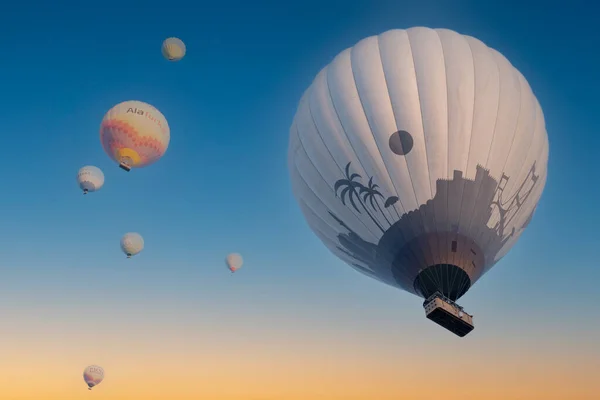 Landschaft Des Pamukkale Parks Und Viele Heißluftballons Morgenhimmel Türkei Oktober — Stockfoto
