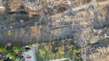 Hierapolis, Theater, Cotton Castle, Pamukkale, Denizli 'nin Harika Hava Kapanışı. Yüksek kalite 4k görüntü