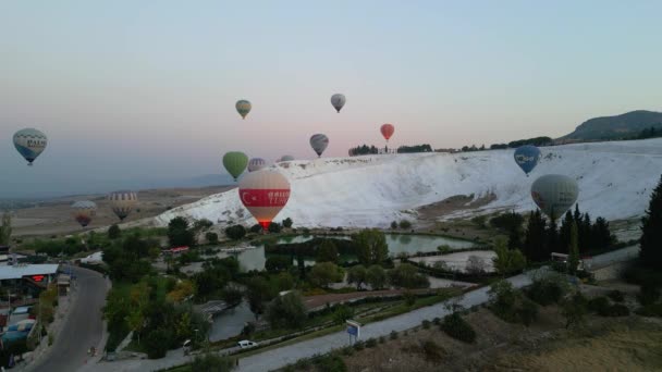 Paisagem Parque Pamukkale Monte Balões Quente Céu Manhã Turquia Outubro — Vídeo de Stock