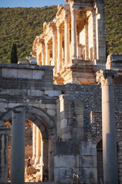 Antik Efes 'teki Celsus Kütüphanesi, Selcuk' taki Anadolu. - Evet. Yüksek kalite fotoğraf