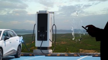 Elektrikli araba şarjı, şarj teknolojisi, temiz enerji dolum teknolojisi. Yüksek kalite 4k görüntü