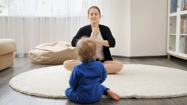 Little Baby Boy Looking His Mother Sitting Carpet Practising Yoga — Stock Photo, Image