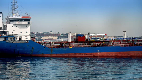 Navire Cargo Long Pétrolier Par Temps Ensoleillé — Photo