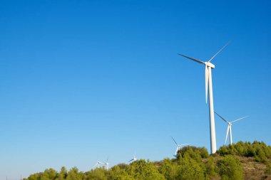 Yeşil elektrik üretimi için rüzgar türbini jeneratörleri