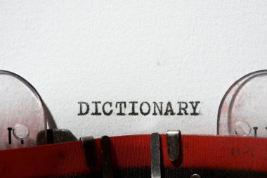 Daktiloyla yazılmış sözlük kelimesi.